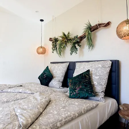 Apartment Living / *